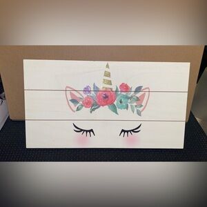 Unicorn and Roses Wall Decor